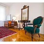 Apartment Grand
